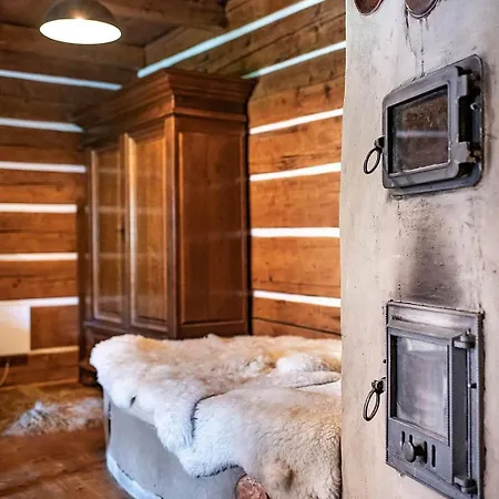 Drevenica Na Kraji Sveta Vila