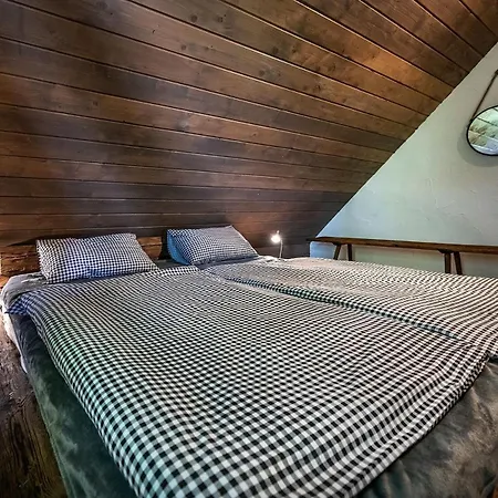 Drevenica Na Kraji Sveta Villa